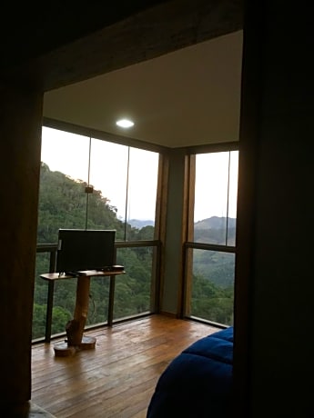 Suite with Mountain View