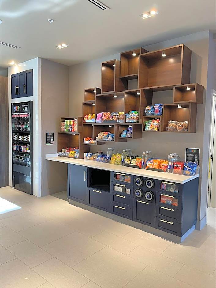 Cambria Hotel Minneapolis Downtown