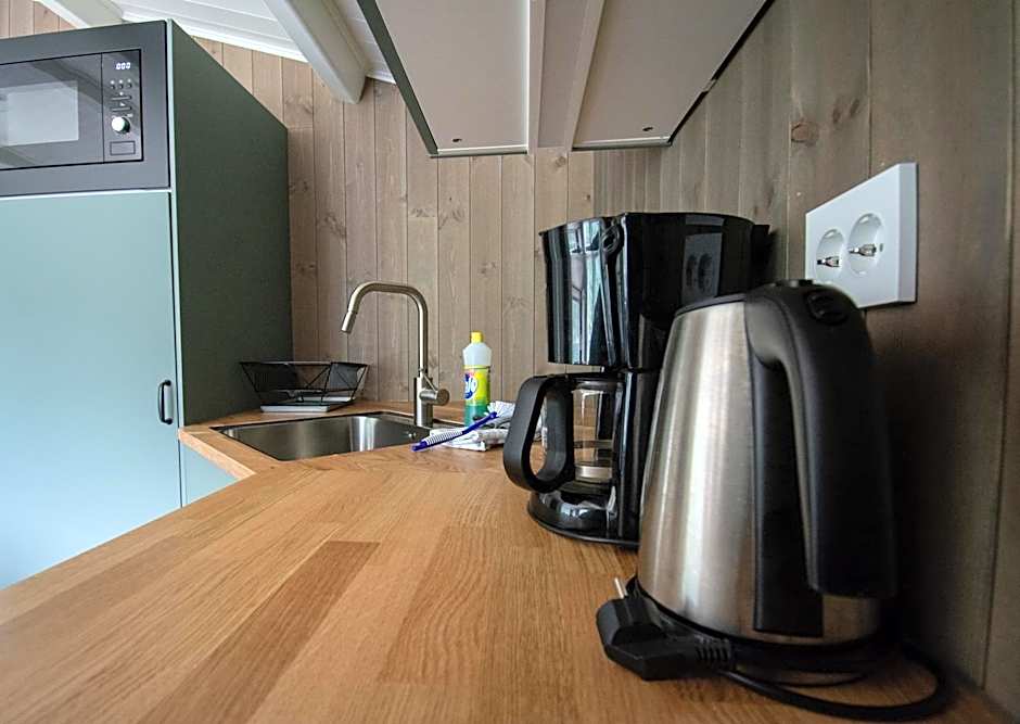 Grande Hytteutleige og Camping