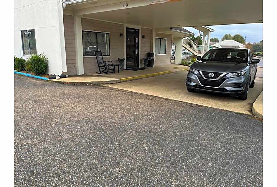 Motel 6 Millington TN