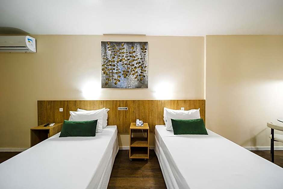 Nacional Inn Curitiba Torres