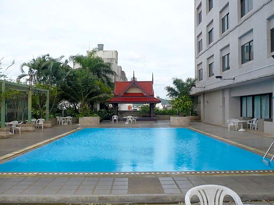 BP Grand Tower Hotel