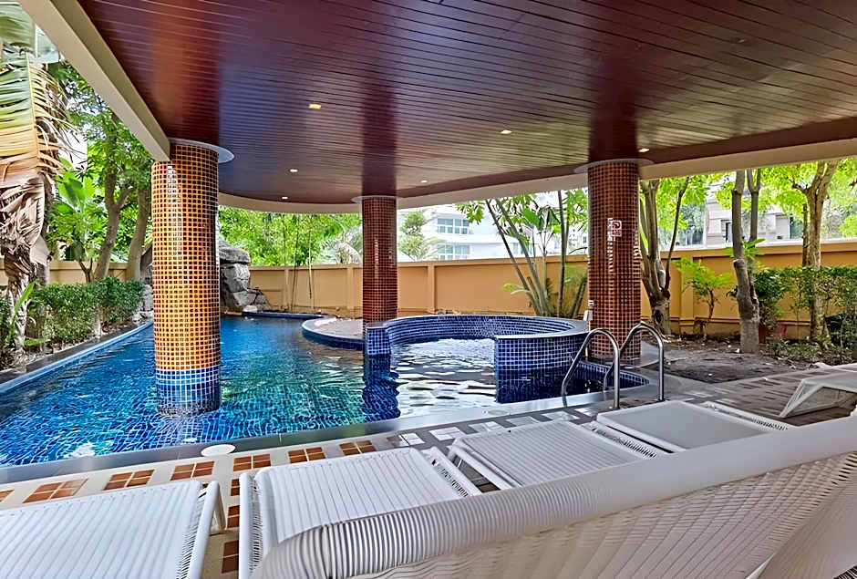 Nova Gold Hotel Pattaya