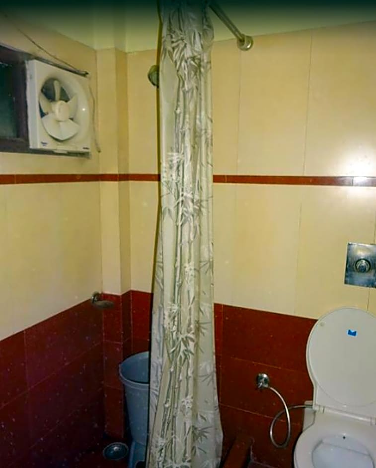 Hotel Cj International