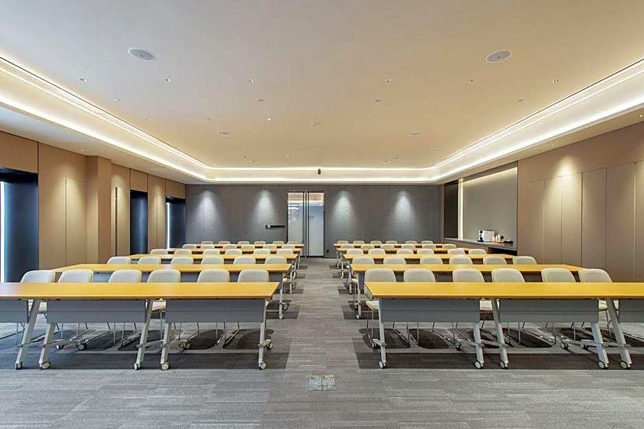 JI Hotel Guangzhou Tianhe East Railway Station