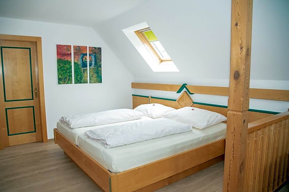 Hotel garni Weinberghof & Weingut Lagler