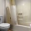 Baymont by Wyndham Arlington At Six Flags Dr