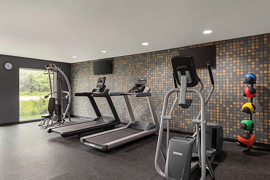 La Quinta Inn & Suites by Wyndham Peru Starved Rock St Park