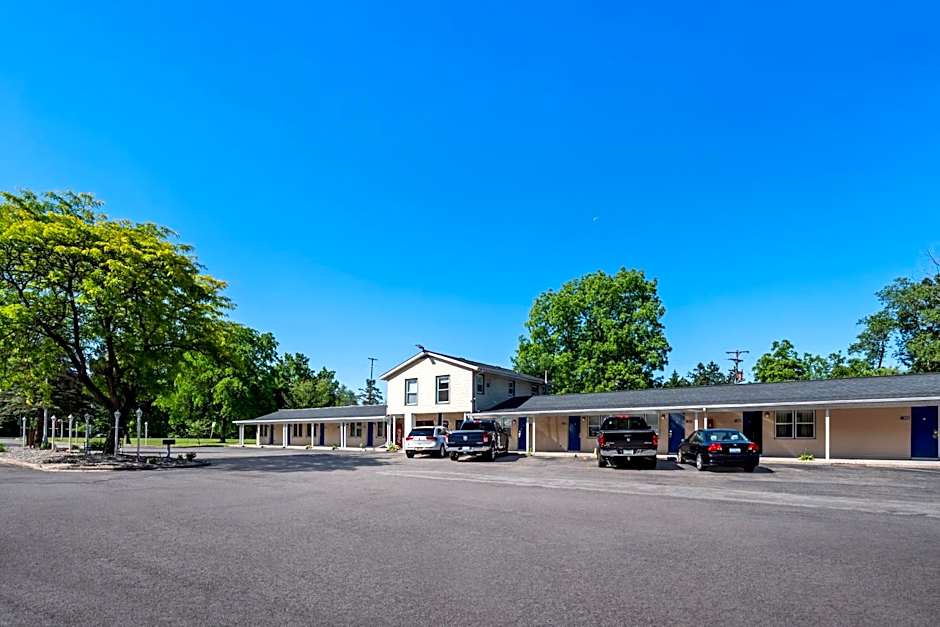 Americas Best Value Inn Jonesville Hillsdale
