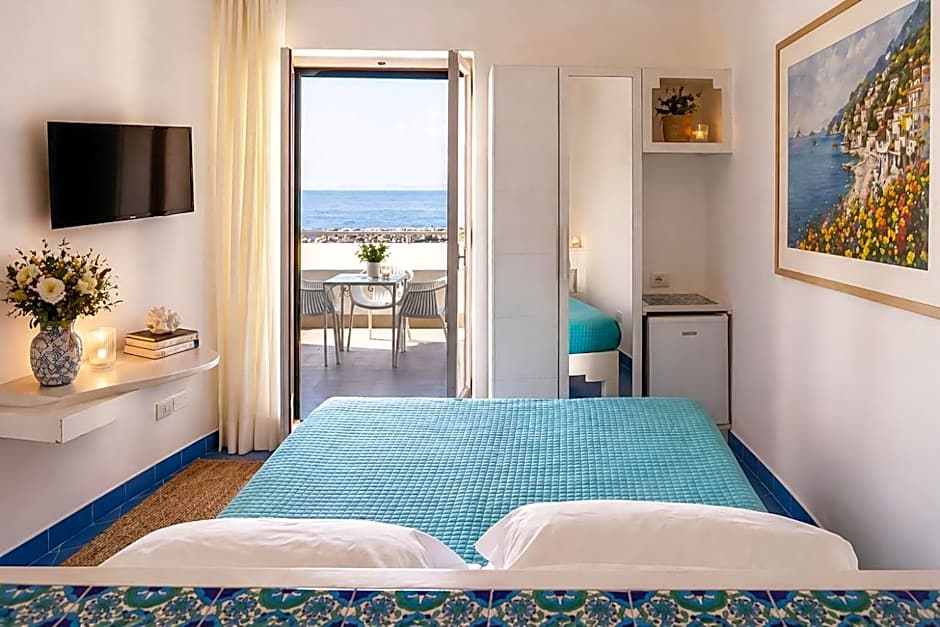 Hotel Baia Di Puolo