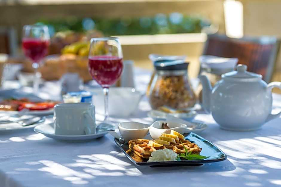 ARTS IN Hotel Conde Carvalhal