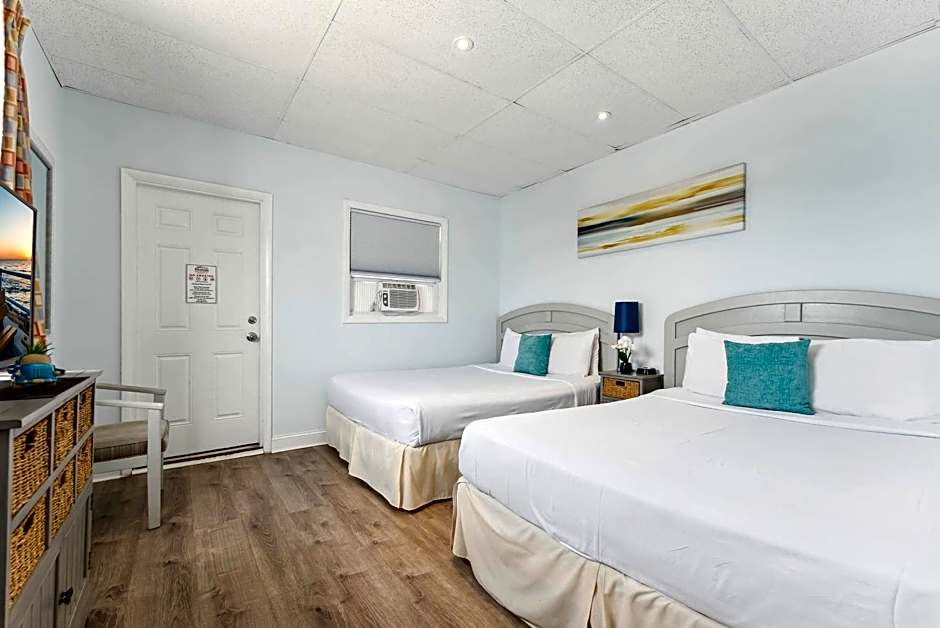 Daytona Inn and Suites