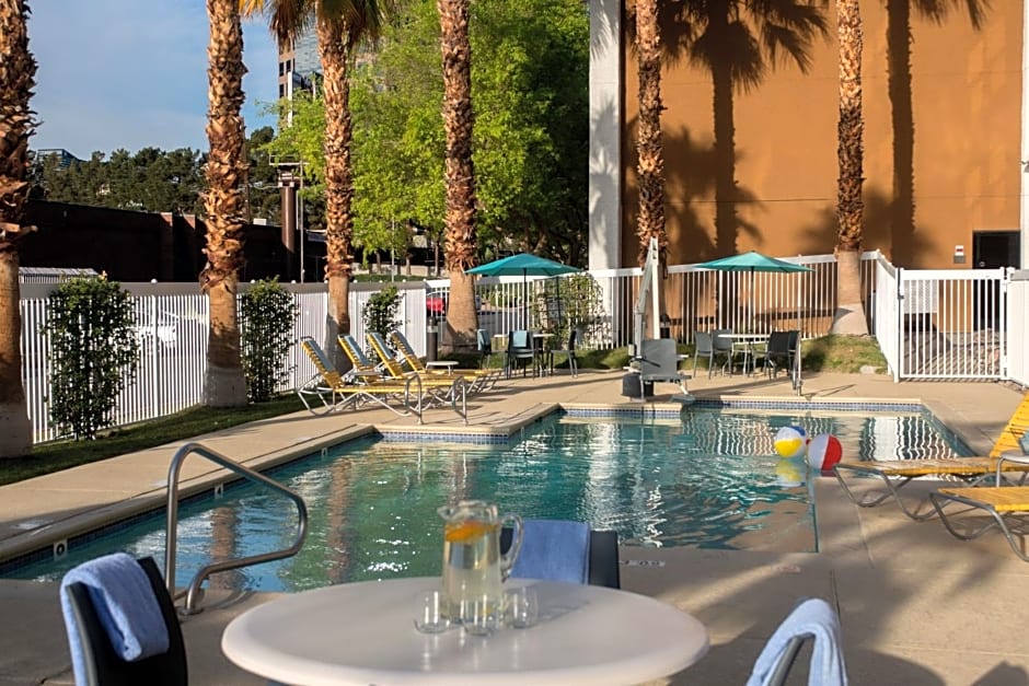 Fairfield Inn Las Vegas Convention Center