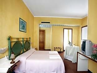 Quad Room