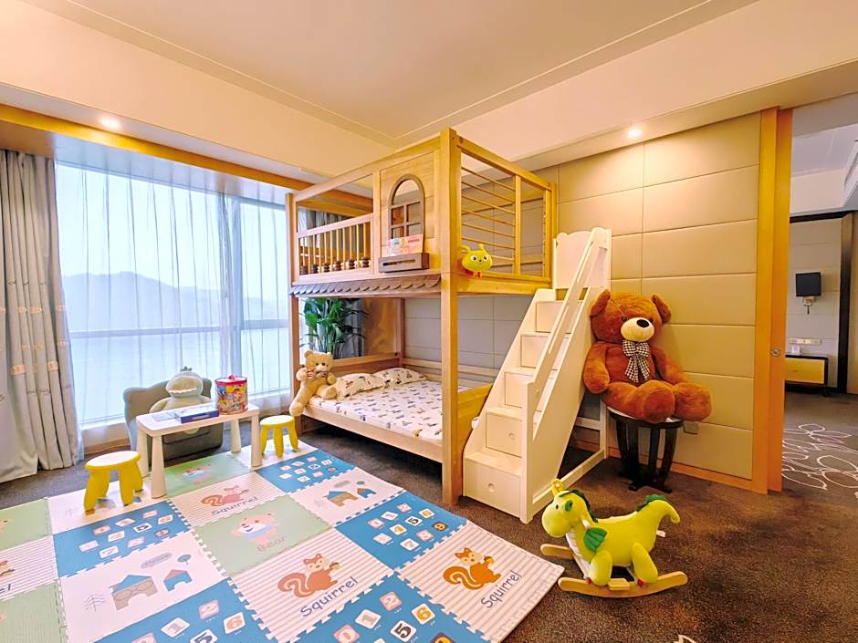 Crowne Plaza Yichang By IHG