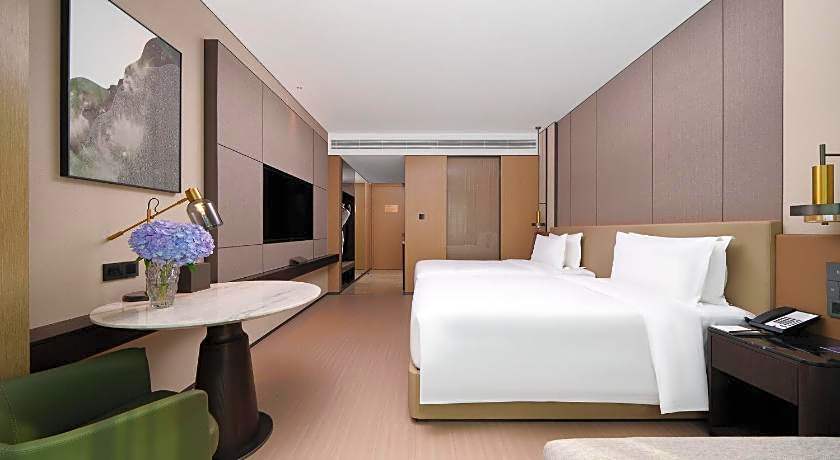 Grand Mercure Wuhan International Expo Center