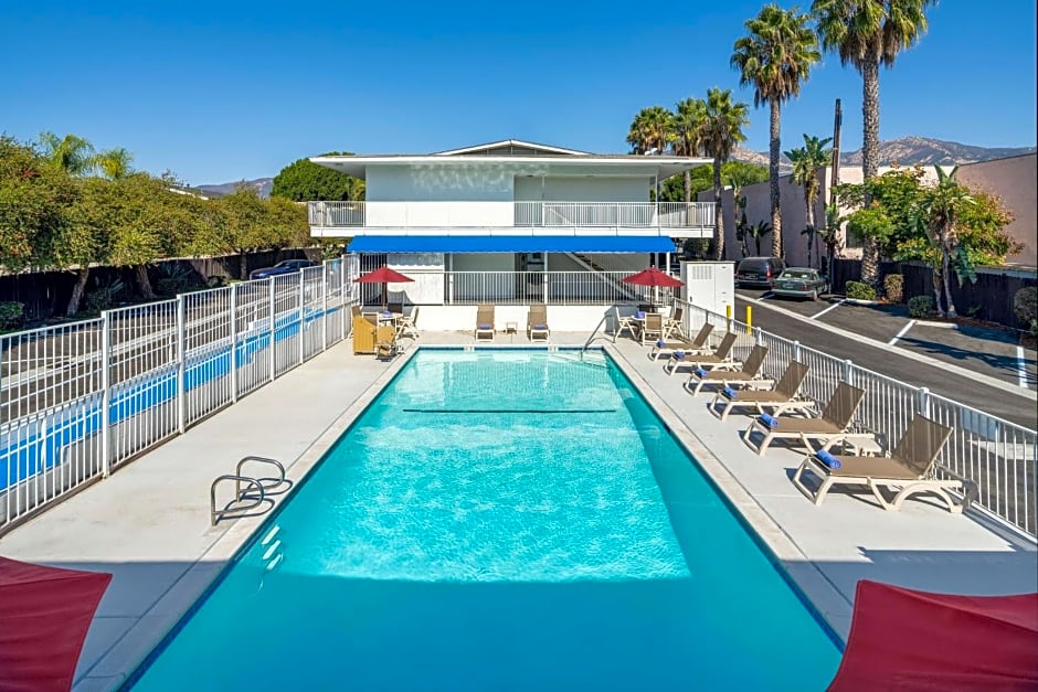 Motel 6-Santa Barbara, CA - State Street