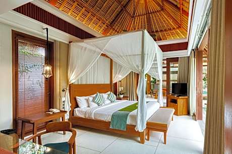 Deluxe Pool Villa with Free One-Time Floating Breakfast