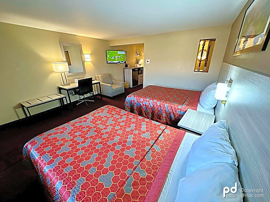 Travel Inn & Suites Flemington