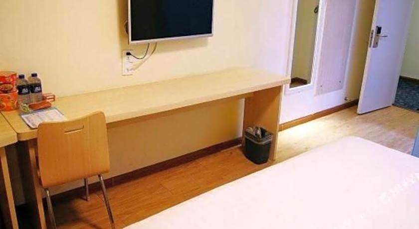 7 Days Inn Qingdao Haier Zone Ditie Tower Jiushui West Road