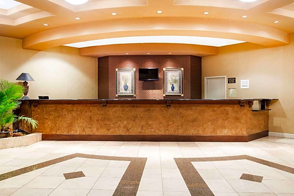 Ramada by Wyndham Jacksonville I-95 by Butler Blvd