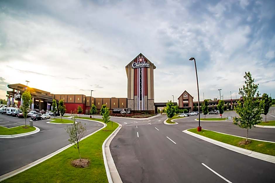 Cherokee Casino Hotel Roland