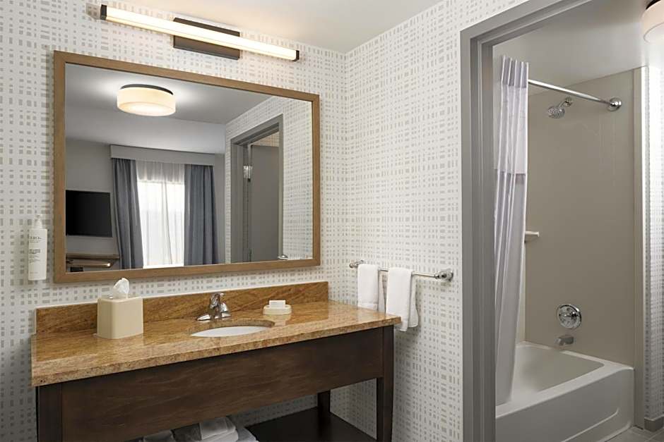Hampton Inn By Hilton & Suites Rochester/Henrietta