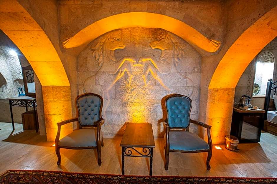 Caldera Cave Hotel