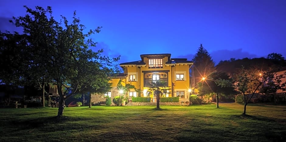 Casa De Aldea Riosol