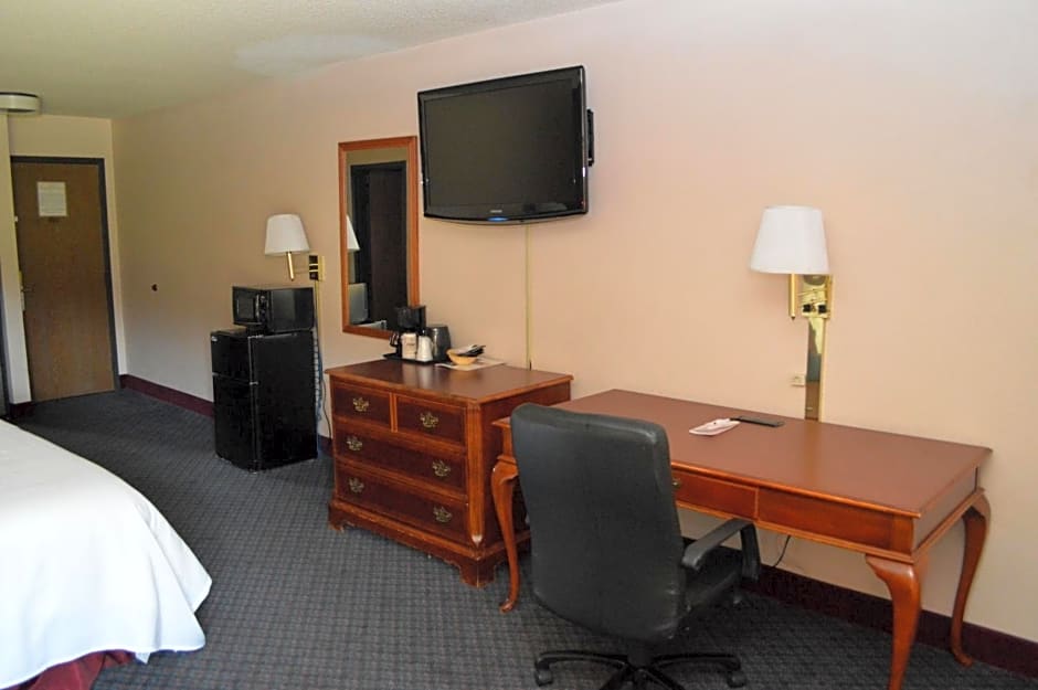 Ontario Airport Inn