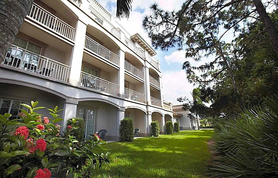 Trianon Bonita Bay Hotel