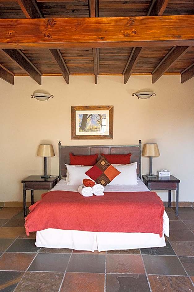 Milorho Lodge