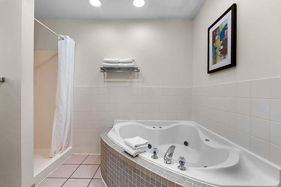 Best Western Rocky Mountain Lodge