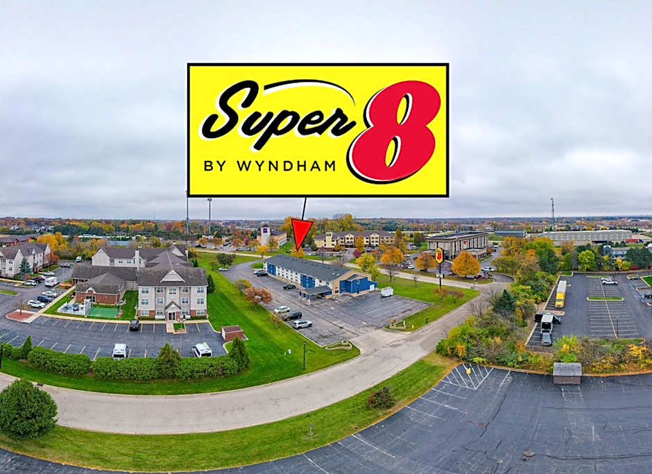 Super 8 by Wyndham Rockford I-90/Casino District