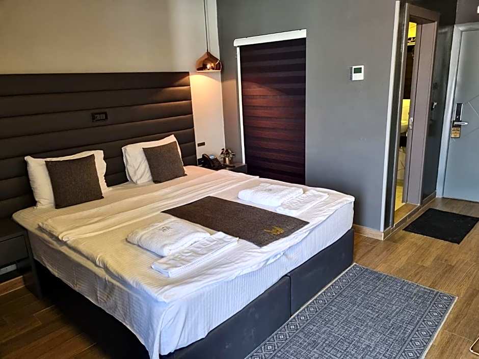 International Palace