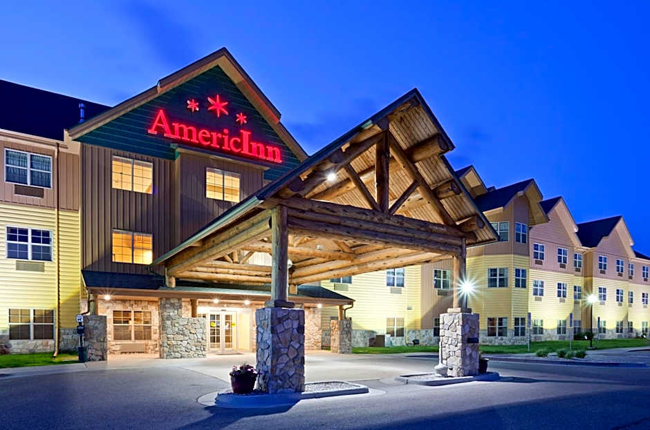 AmericInn by Wyndham Fargo South