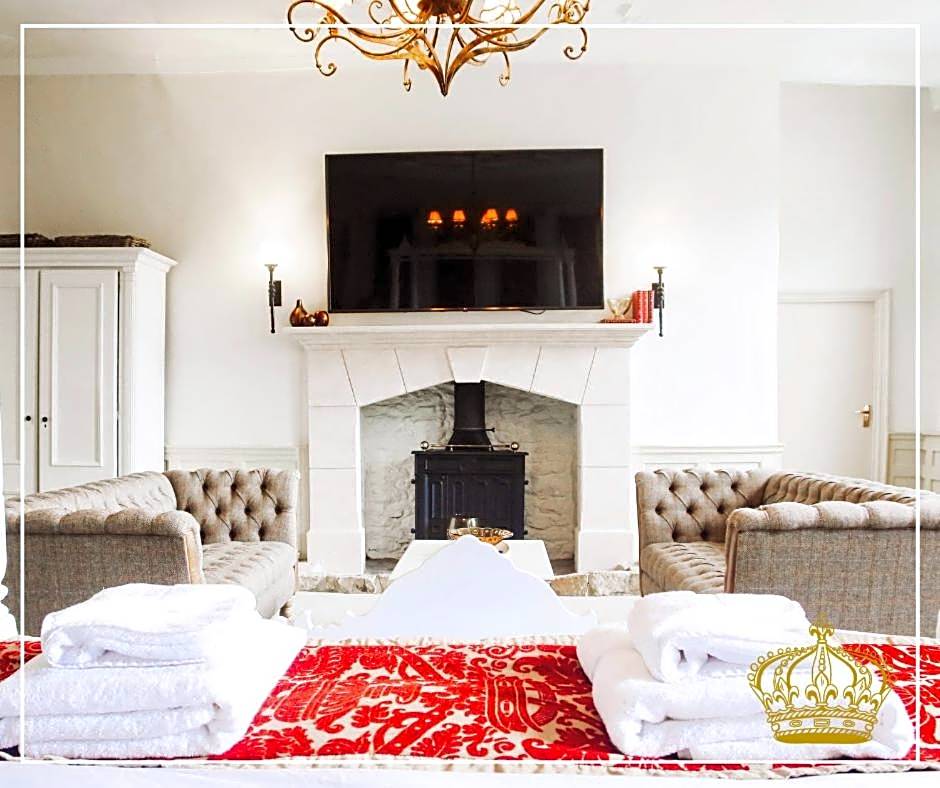 The Old Crown Coaching Inn