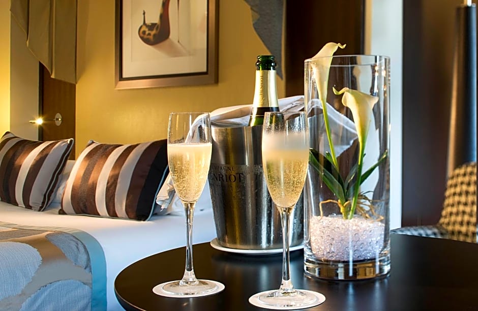 Hotel Le M Paris Montparnasse