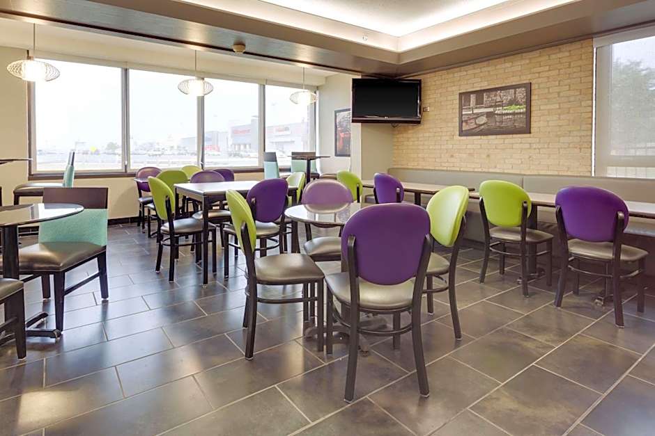 Drury Inn & Suites San Antonio Northeast