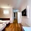 Hotel Holiday