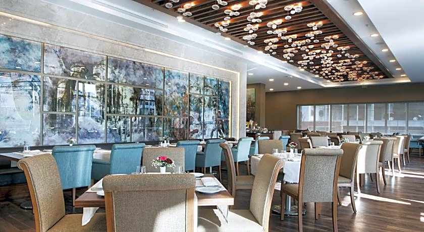 Dedeman Bostanci Istanbul Hotel & Convention Center