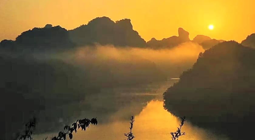 7 Days Inn Shaoguan Renhua Danxia Mountain