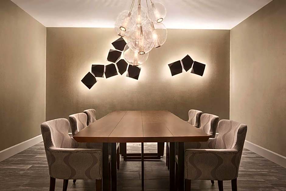 Embassy Suites by Hilton McAllen Convention Center