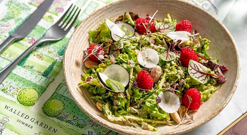 Lucknam Park, Emblems Collection