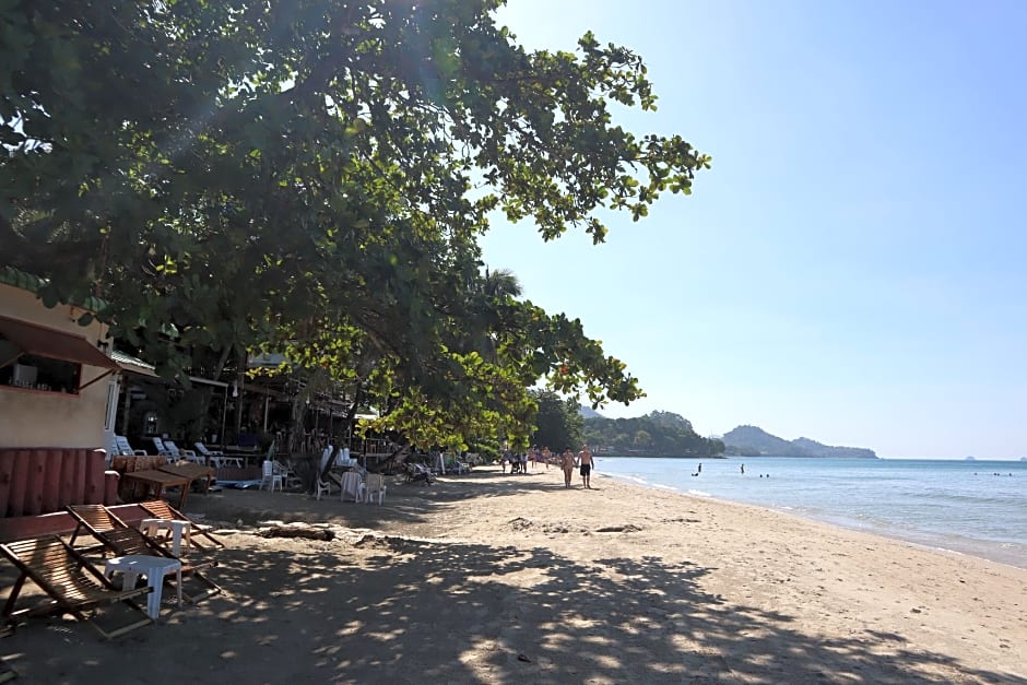 Bamboo @ Koh Chang Resort & Restaurant