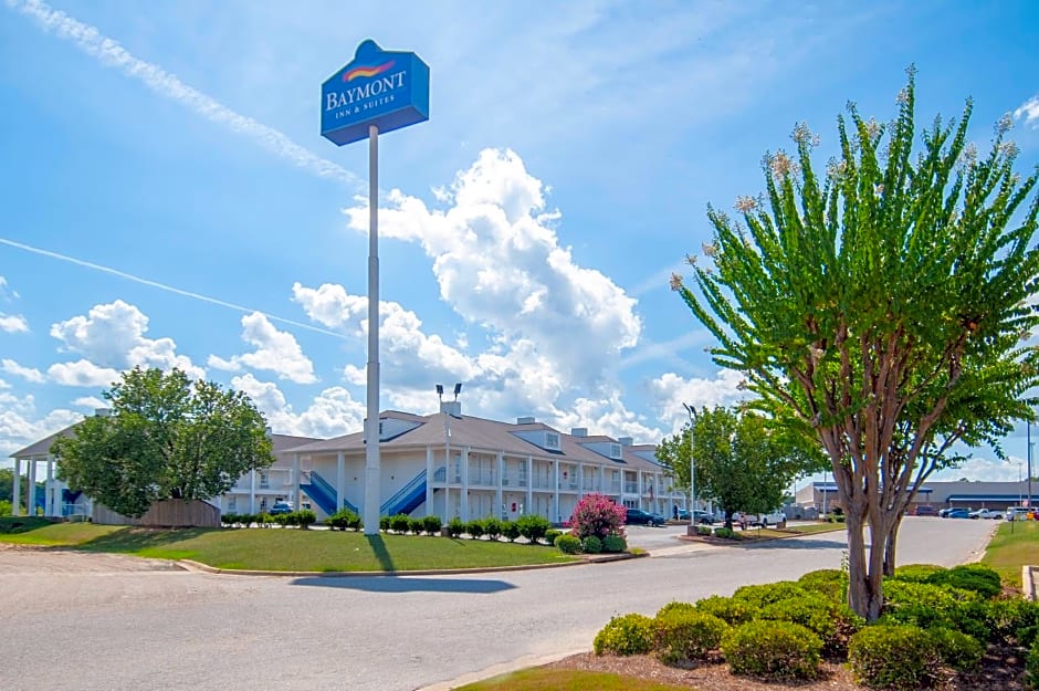 Baymont by Wyndham Tuscaloosa