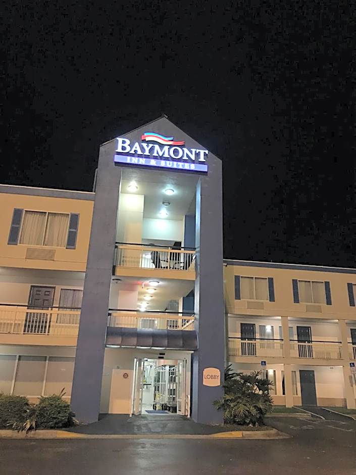 Baymont by Wyndham Gainesville