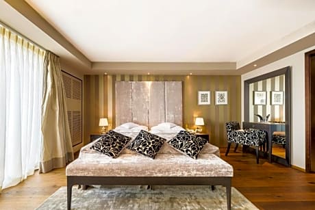 Junior Suite Lake View