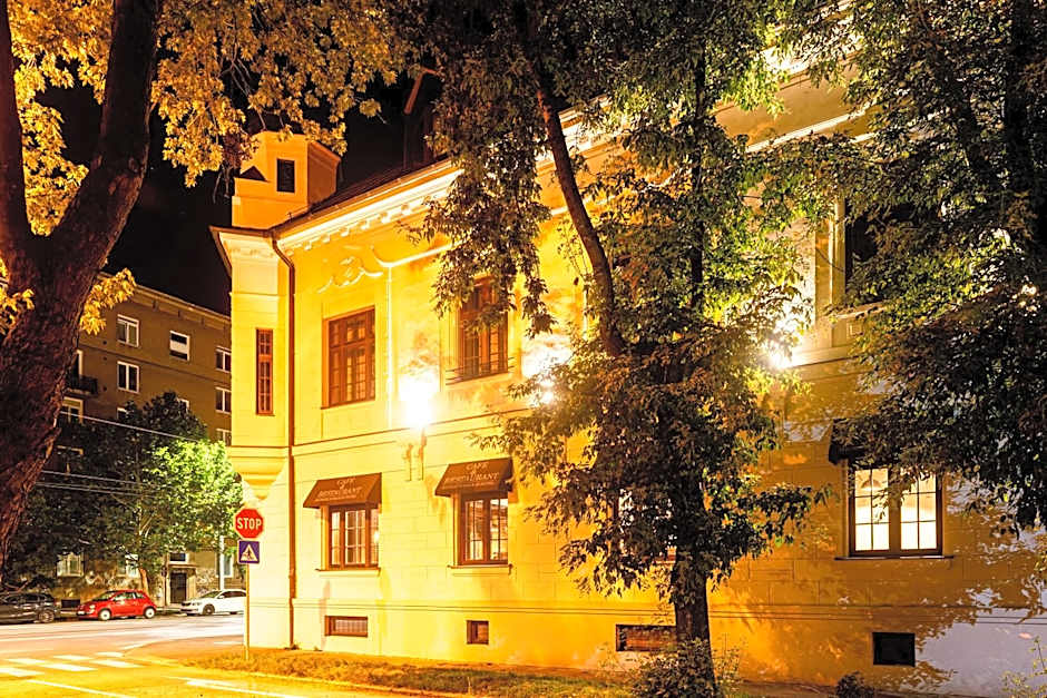 Hotel Michael's Palace