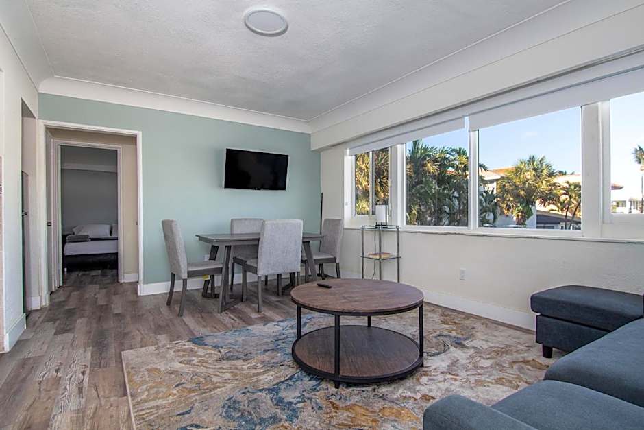 Pousada Suites at Hollywood Beach